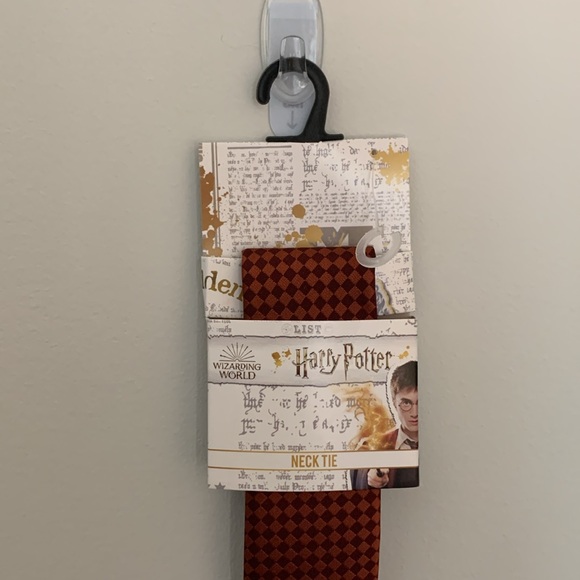 Gryffindor Neck Tie Harry Potter NEW - Picture 3 of 5